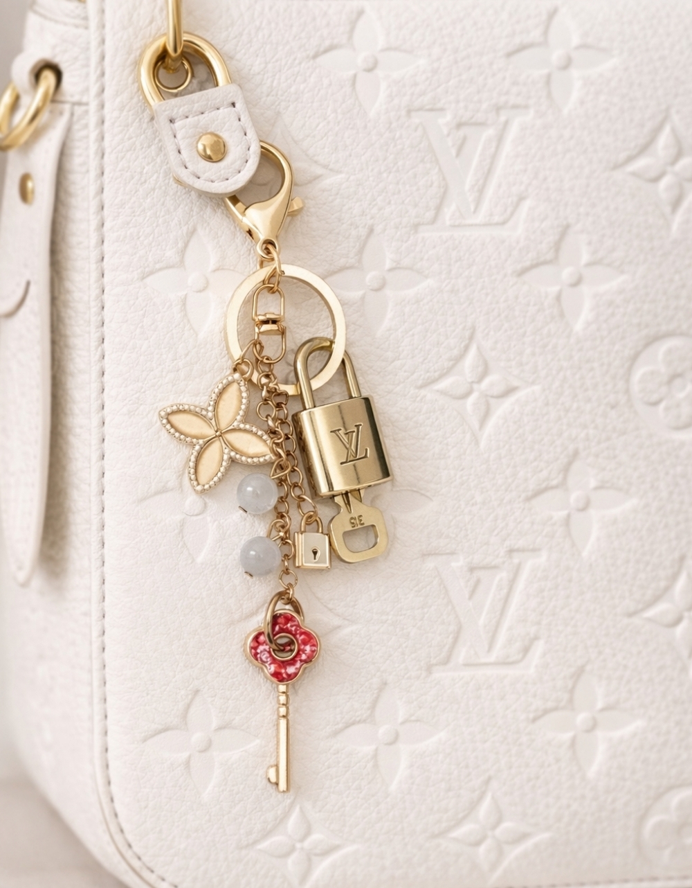 Authentic Louis Vuitton Gold Padlock & Key 🔒 LV Bag Charm w/ Unbranded Keychain